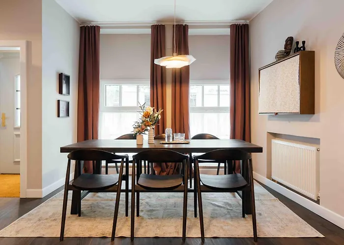 Clemonte Hotel - Your Reception-Less Boutique Hideaway